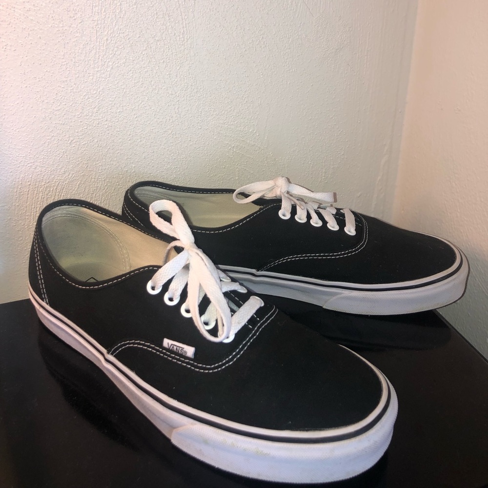 Vans low top